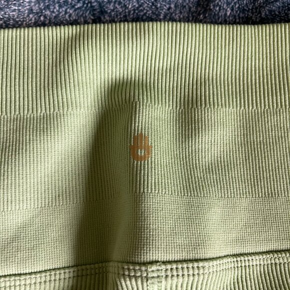 NWT Spiritual Gangster Love Sculpt Seamless 7/8 Leggings MOJITO Size M/L - Picture 3 of 6